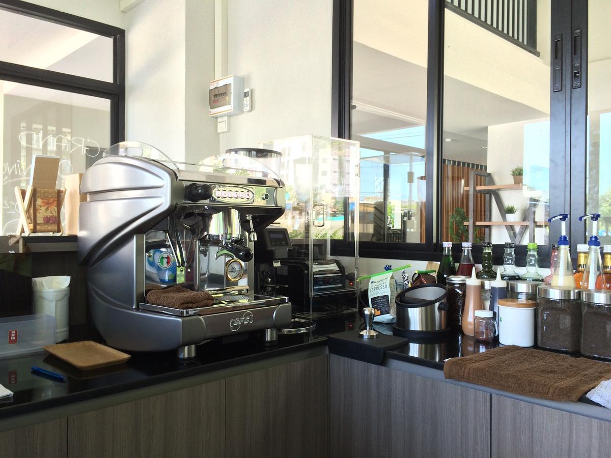 In Clover Bang Saen Exterior photo